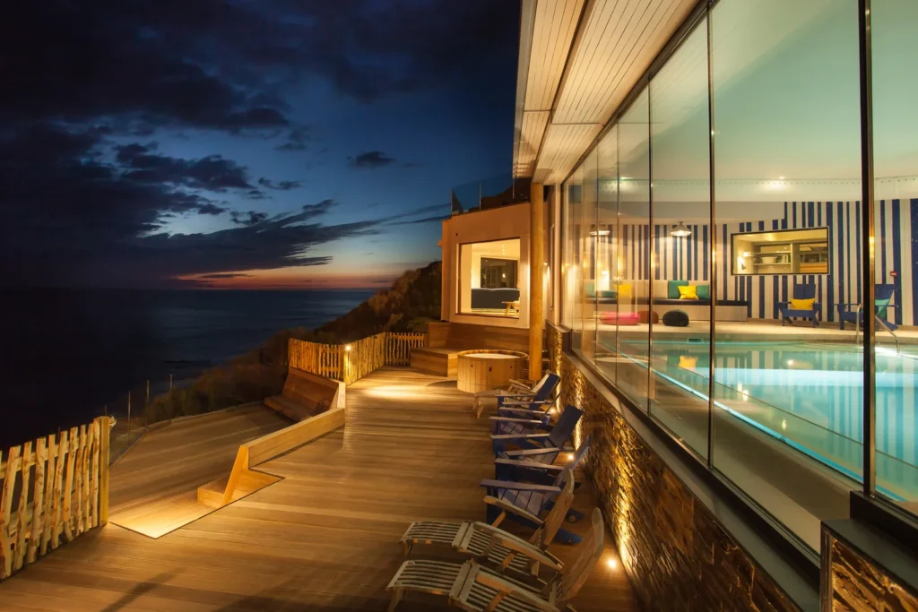 Top Luxury Retreats with Stunning Views